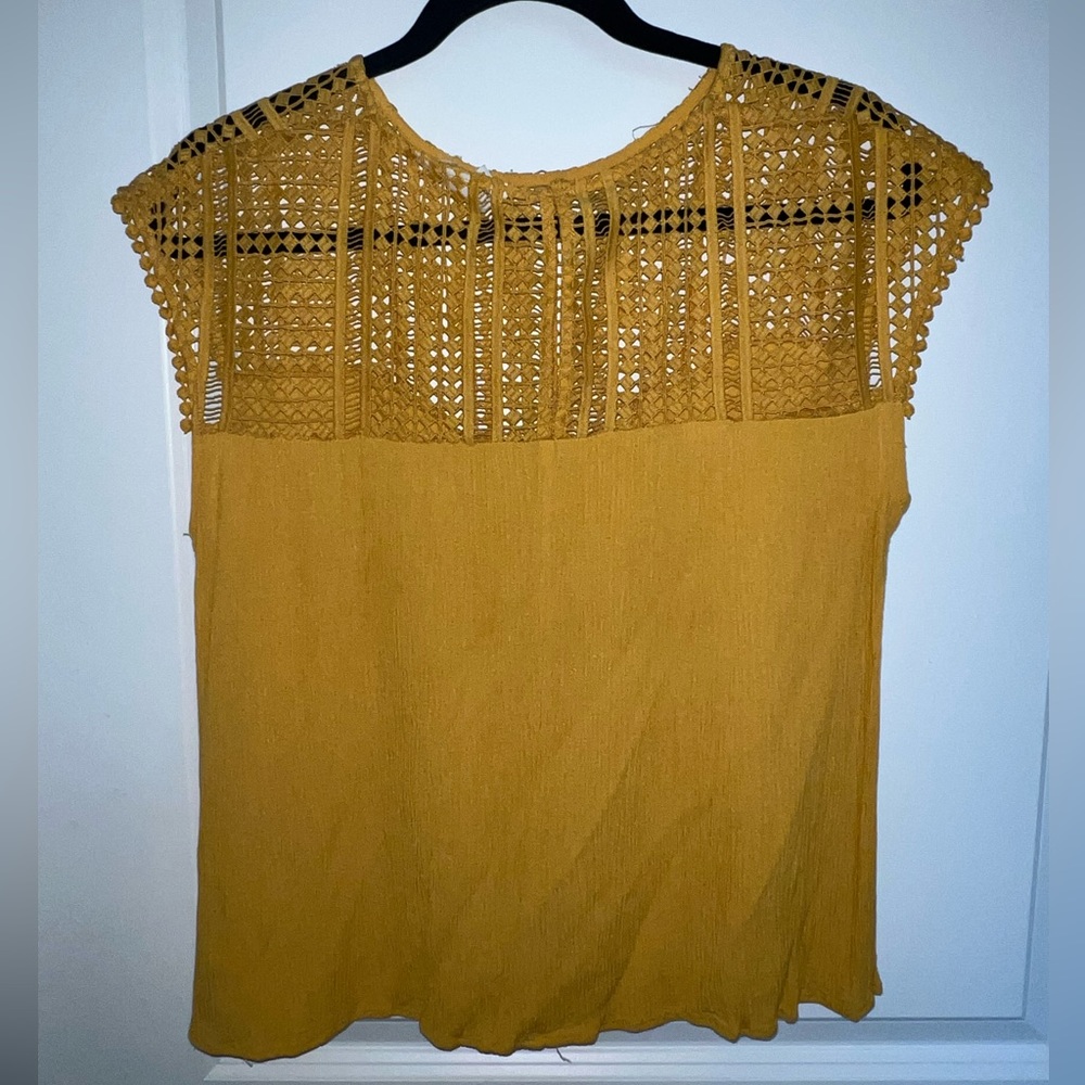 H&M yellow knit top